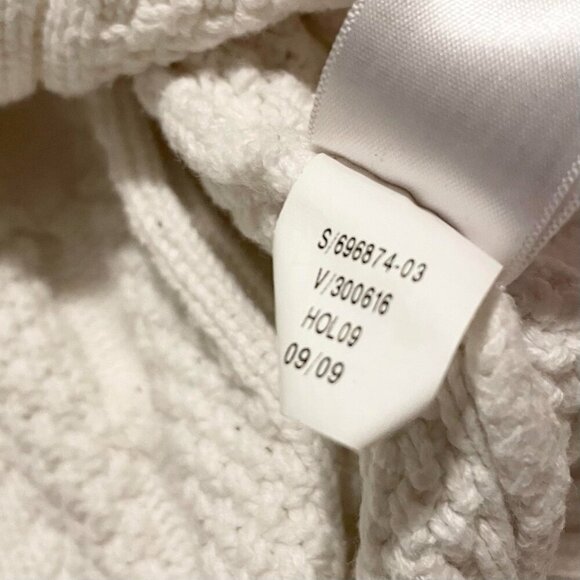 Old Navy Cable Knit Sweater Womens Size Medium - Picture 12 of 16